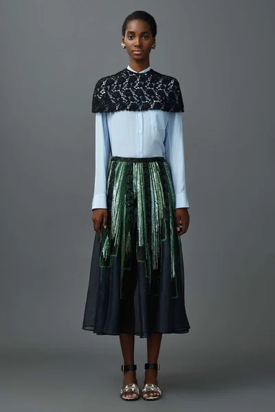 Look 13